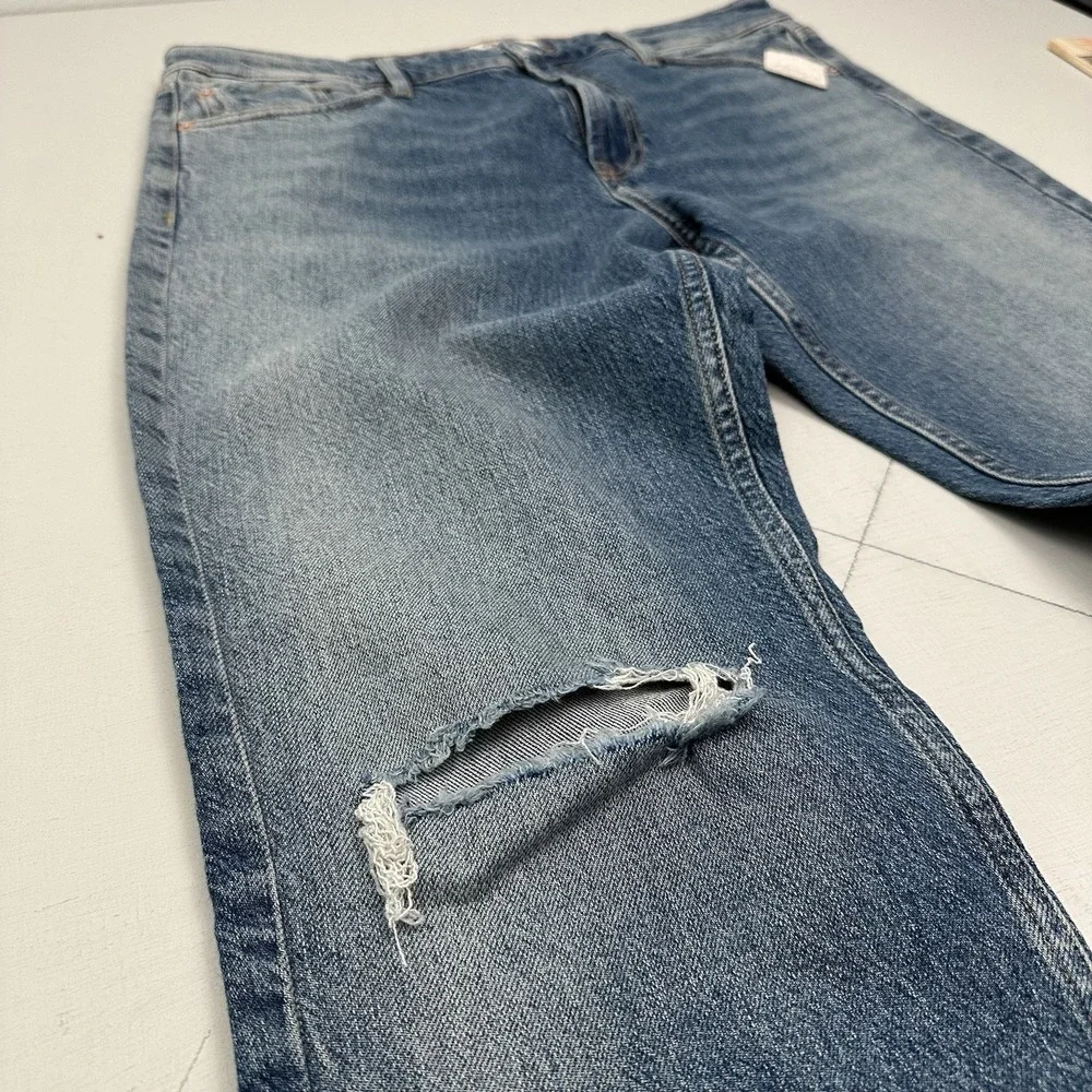 NEW Free People We The Free Boyfriend Jeans Women 32 (34x32) Blue Slim Raw Hem